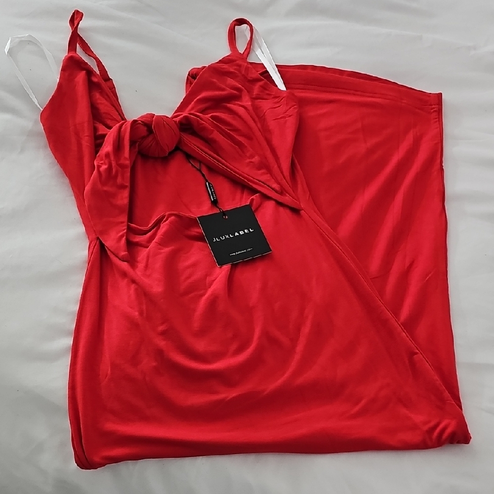 JLUXLABEL Vibrant Red Dress with Knot Detail Sexy BNWT Size Small